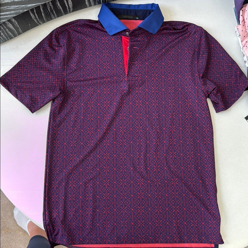 GREYSON PUPS red and navy printed polo barely worn in XL